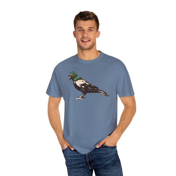 Mrs Raven Relaxed Fit Unisex Tee - Image 16