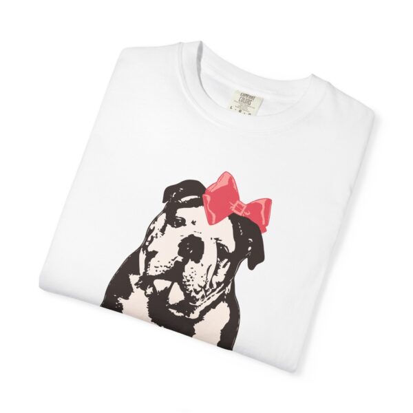 Sitting Pretty English Bulldog Relaxed Fit Unisex Tee - Image 3