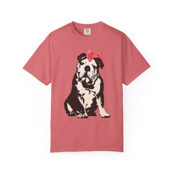 Sitting Pretty English Bulldog Relaxed Fit Unisex Tee - Image 17