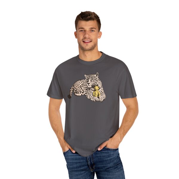 Snuggly Jaguar Relaxed Fit Unisex T-Shirt - Image 18