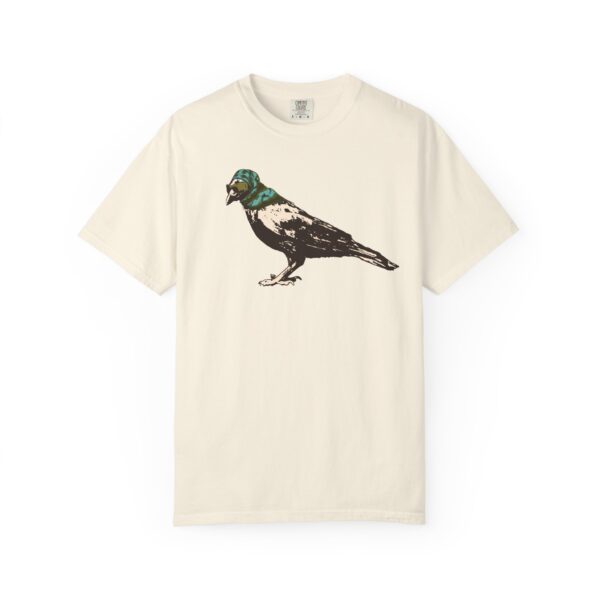 Mrs Raven Relaxed Fit Unisex Tee - Image 5