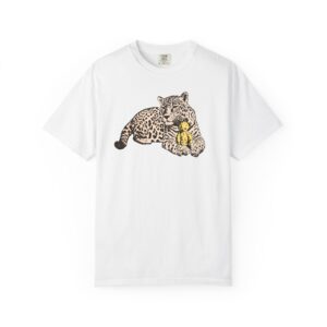 Snuggly Jaguar Relaxed Fit Unisex T-Shirt