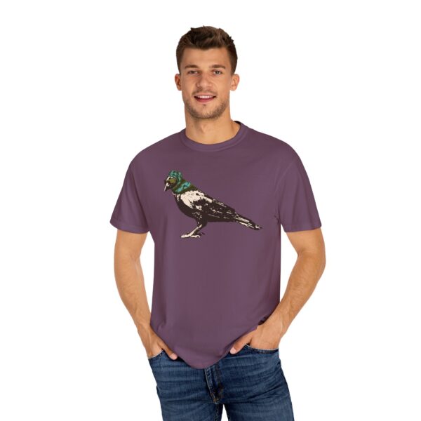 Mrs Raven Relaxed Fit Unisex Tee - Image 20