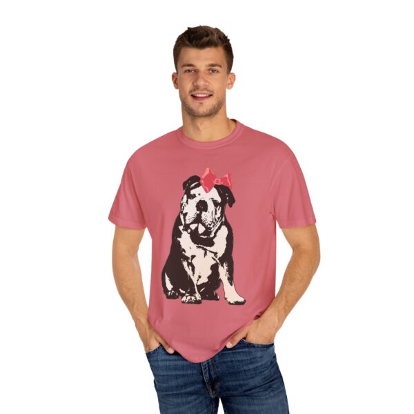 Sitting Pretty English Bulldog Relaxed Fit Unisex Tee - Image 20