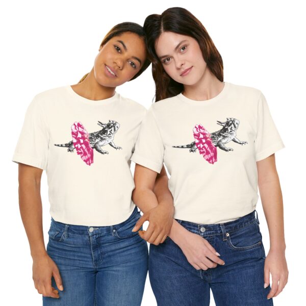 Dancing Horned Lizard Lightweight T-Shirt - Image 10