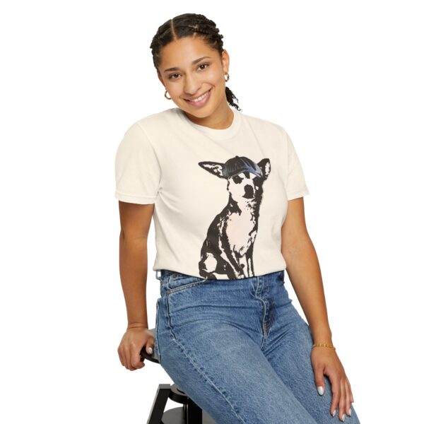 Newsboy Chihuahua Mediumweight T-Shirt - Image 10