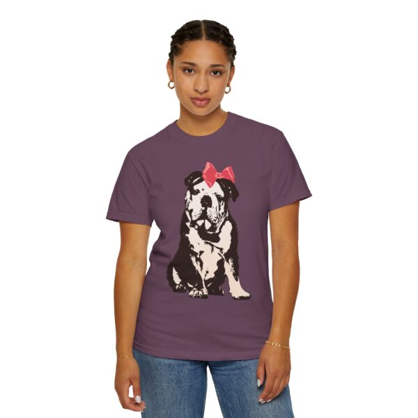Sitting Pretty English Bulldog Mediumweight T-Shirt - Image 18