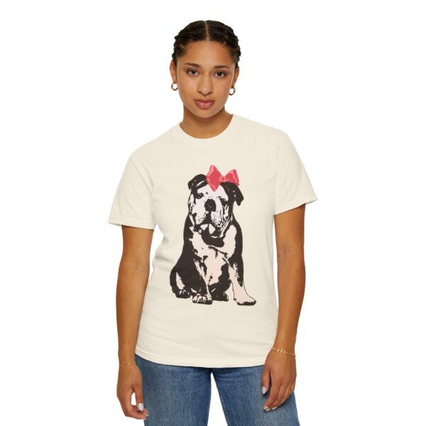 Sitting Pretty English Bulldog Mediumweight T-Shirt - Image 9