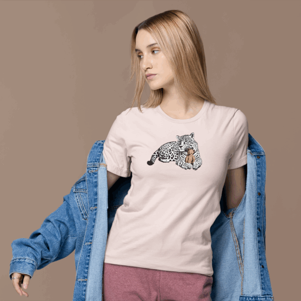 Snuggly Jaguar Lightweight T-Shirt