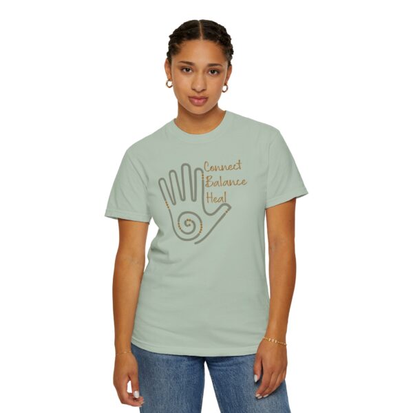 Connect, Balance, Heal - Reiki Hand Heavyweight T-Shirt - Image 14