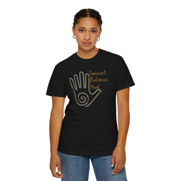 Connect, Balance, Heal - Reiki Hand Heavyweight T-Shirt - Image 23