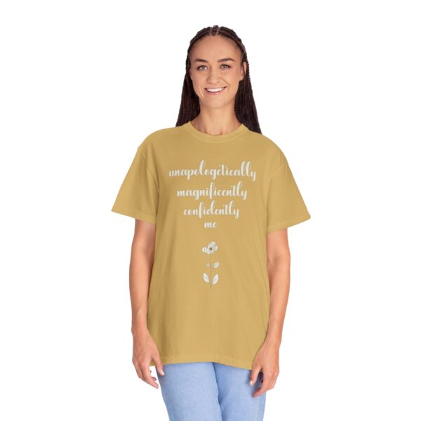 Confidently Me Heavyweight T-Shirt - Floral Text - Image 6