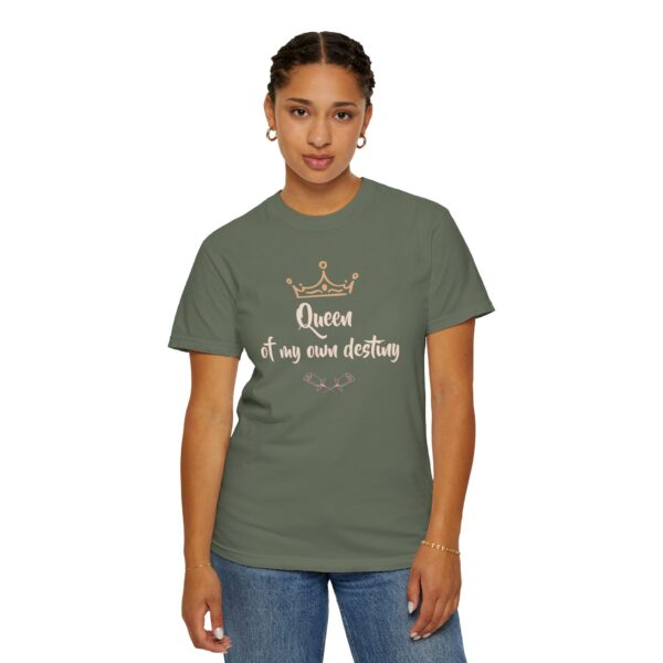 Queen of My Own Destiny Heavyweight T-Shirt - Floral Text - Image 22
